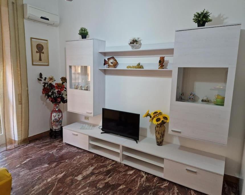 דירות קליארי La Casa Di Angelica מראה חיצוני תמונה