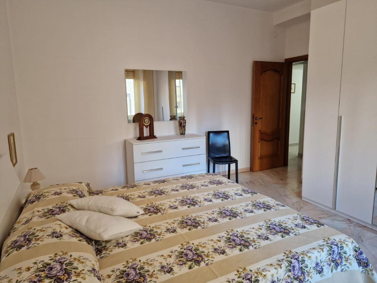 דירות קליארי La Casa Di Angelica מראה חיצוני תמונה